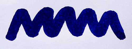 A colour swatch of Diamine Blue Velvet fountain pen ink.