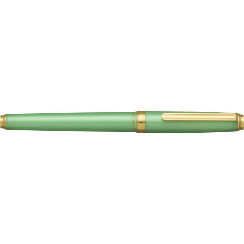 Platinum Limited Edition Biso Fountain Pen with cap on.