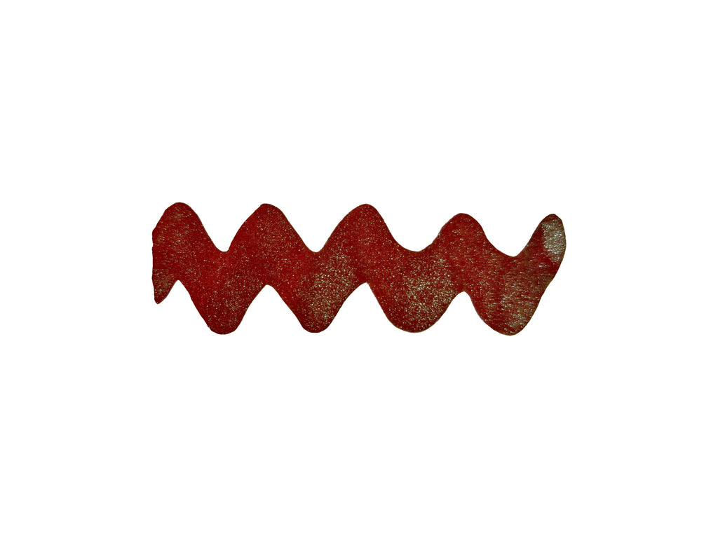 Colour swatch wavy line of Diamine Ruby Taffeta fountain pen ink.