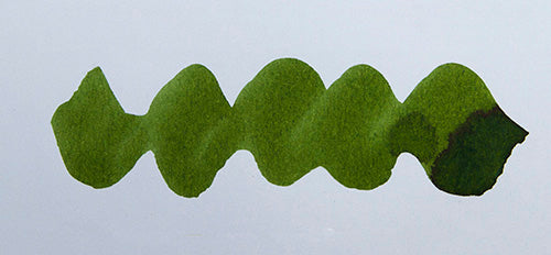 A colour swatch of Diamine Mistletoe fountain pen ink.