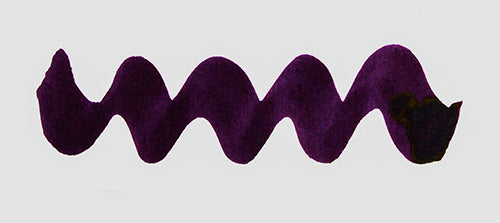 A colour swatch of Diamine Scribble Purple fountain pen ink.