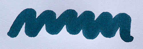 A colour swatch of Diamine Indigo fountain pen ink.